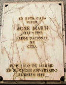 Placa en la casa de Mart&iacute; en Calle Desenga&ntilde;o (Madrid)