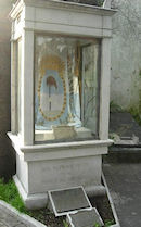 Pedestal de los restos de Don Juan y D�. Gregoria en Yapeyu