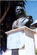 Busto de Don Jos&eacute; de San Mart�n en Bail&eacute;n