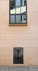 Placa en recuerdo a San Mart&iacute;n en la calle Fianc&eacute;e (Bruselas%#41;