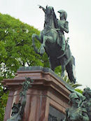 Estatua de San Mart&iacute;n en Buenos Aires