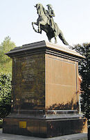 Estatua de San Mart&iacute;n en Bruselas